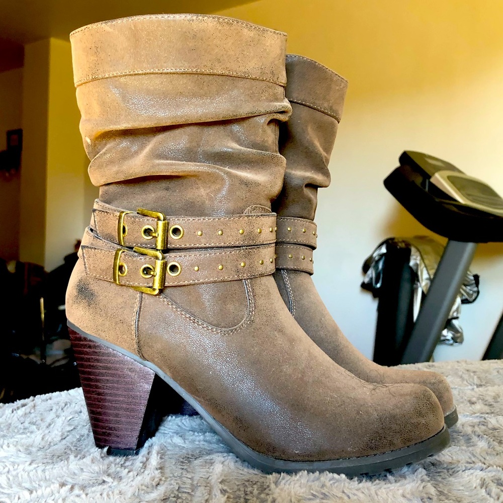 Women’s Booties-size 8M